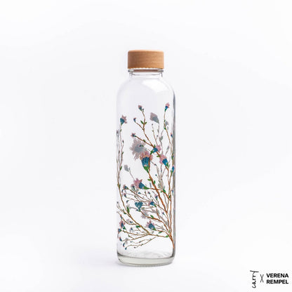 CARRY BOTTLES Glasflasche mit Verschluss "Hanami" | 0,7 l